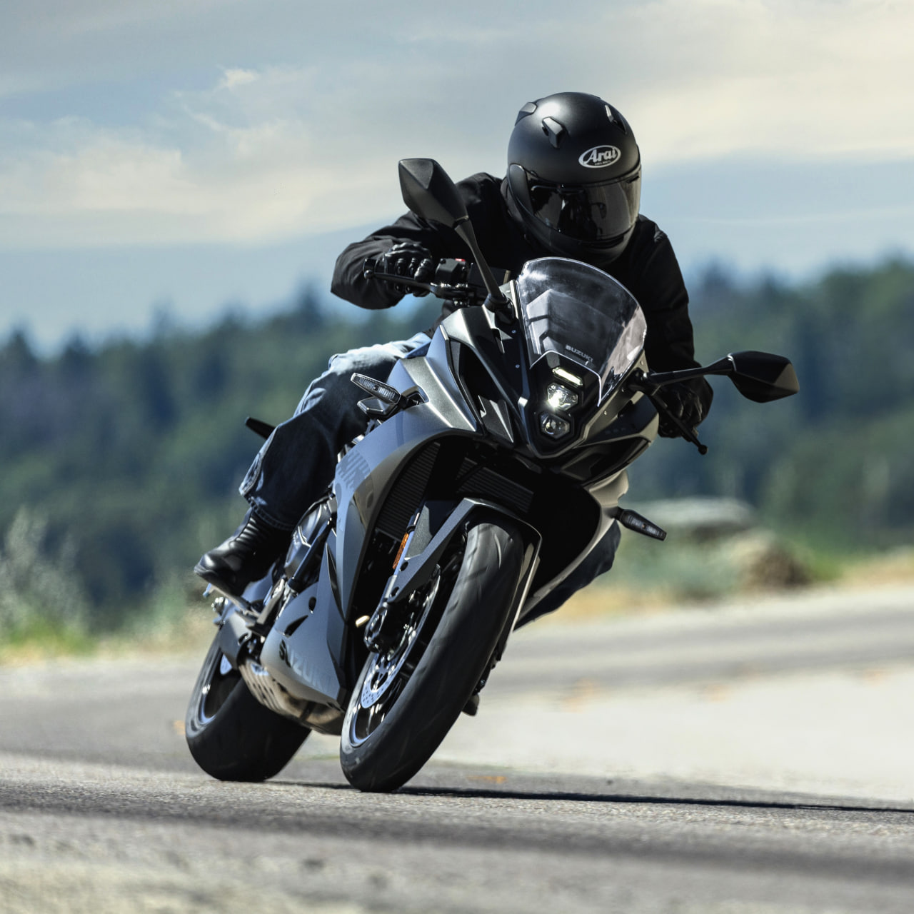Motos
