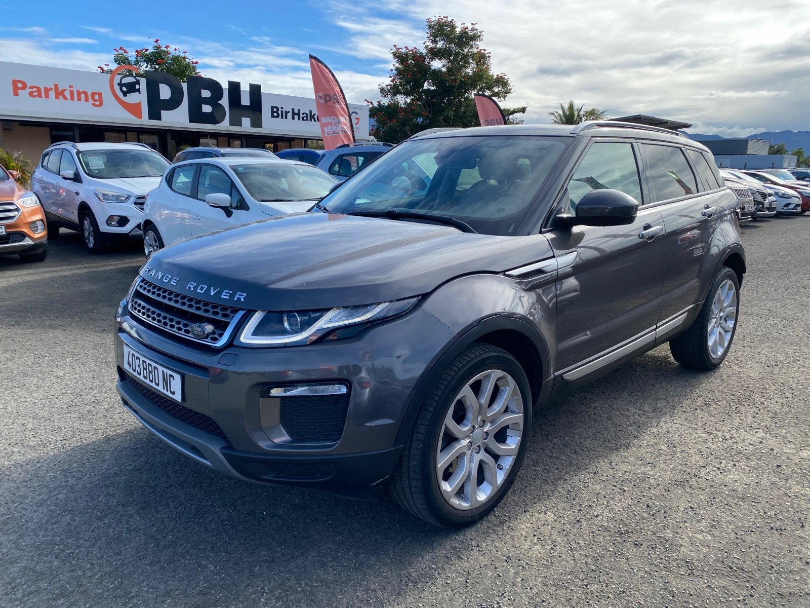 LAND ROVER EVOQUE HSE TD4 2L DSL BVA 5 d'occasion, vue principale