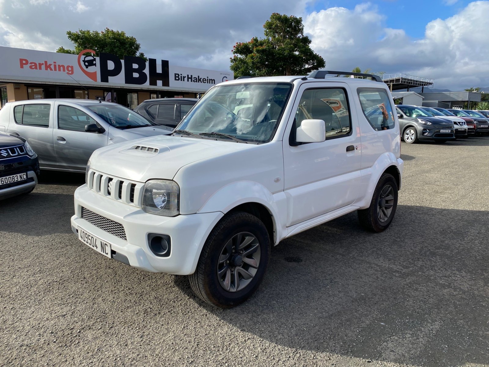 SUZUKI JIMNY 1.3 ESS MT JLX d'occasion, vue principale