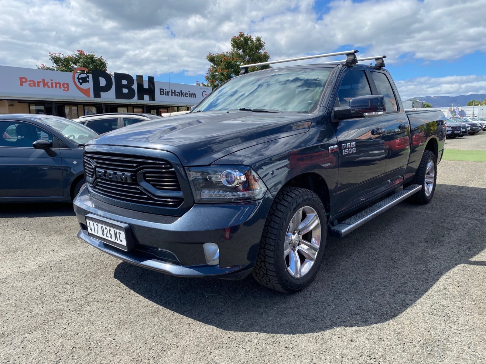 DODGE RAM1500 RAM 1500 SPT QUAD C 5.7L CUIR d'occasion, vue principale