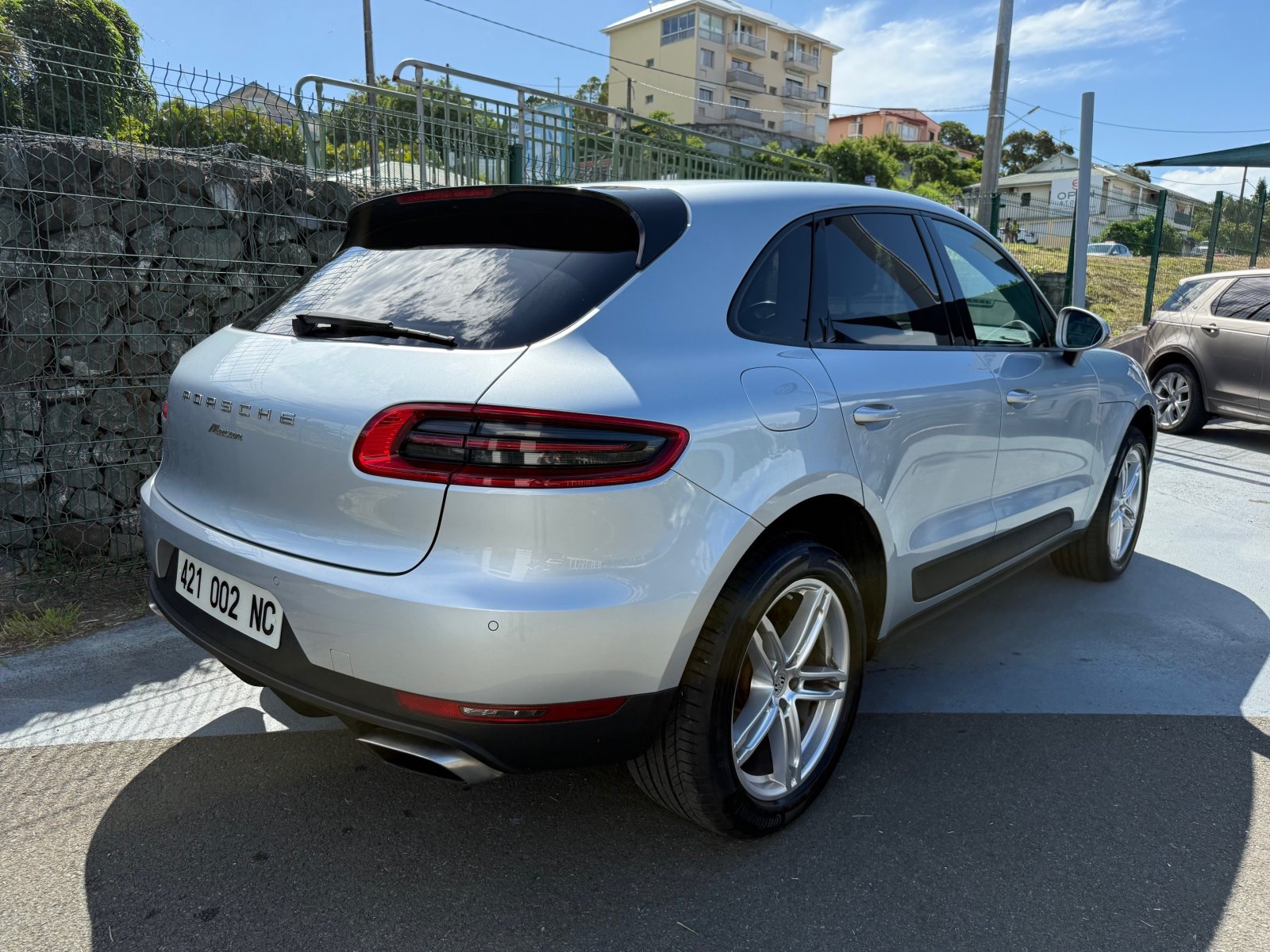 PORSCHE MACAN 1 2.0L ESS 237CH BVA 4X4 d'occasion, photo 3
