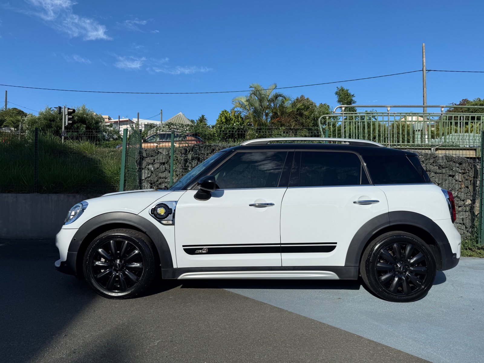 MINI COOPER COUNTRYMAN HYBRIDE SE 5PLS d'occasion, photo 2