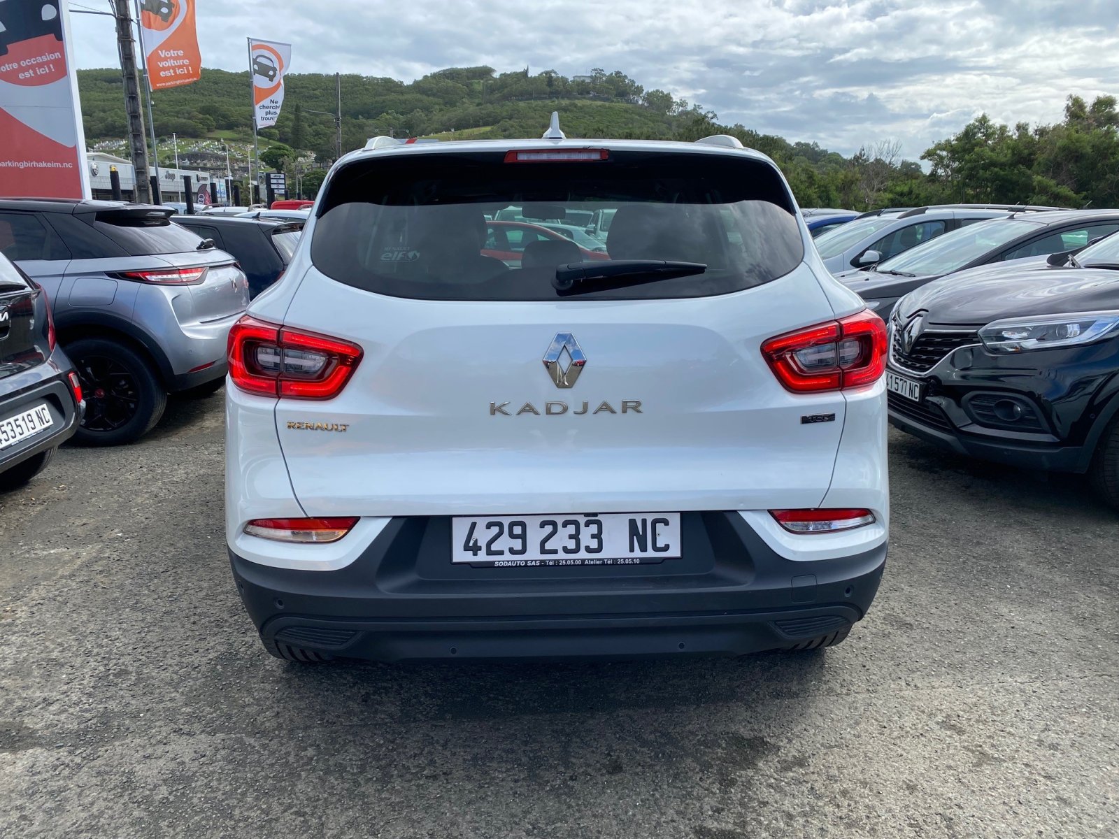 RENAULT KADJAR ZEN 1.2L ESS 4X2 BVA d'occasion, photo 3