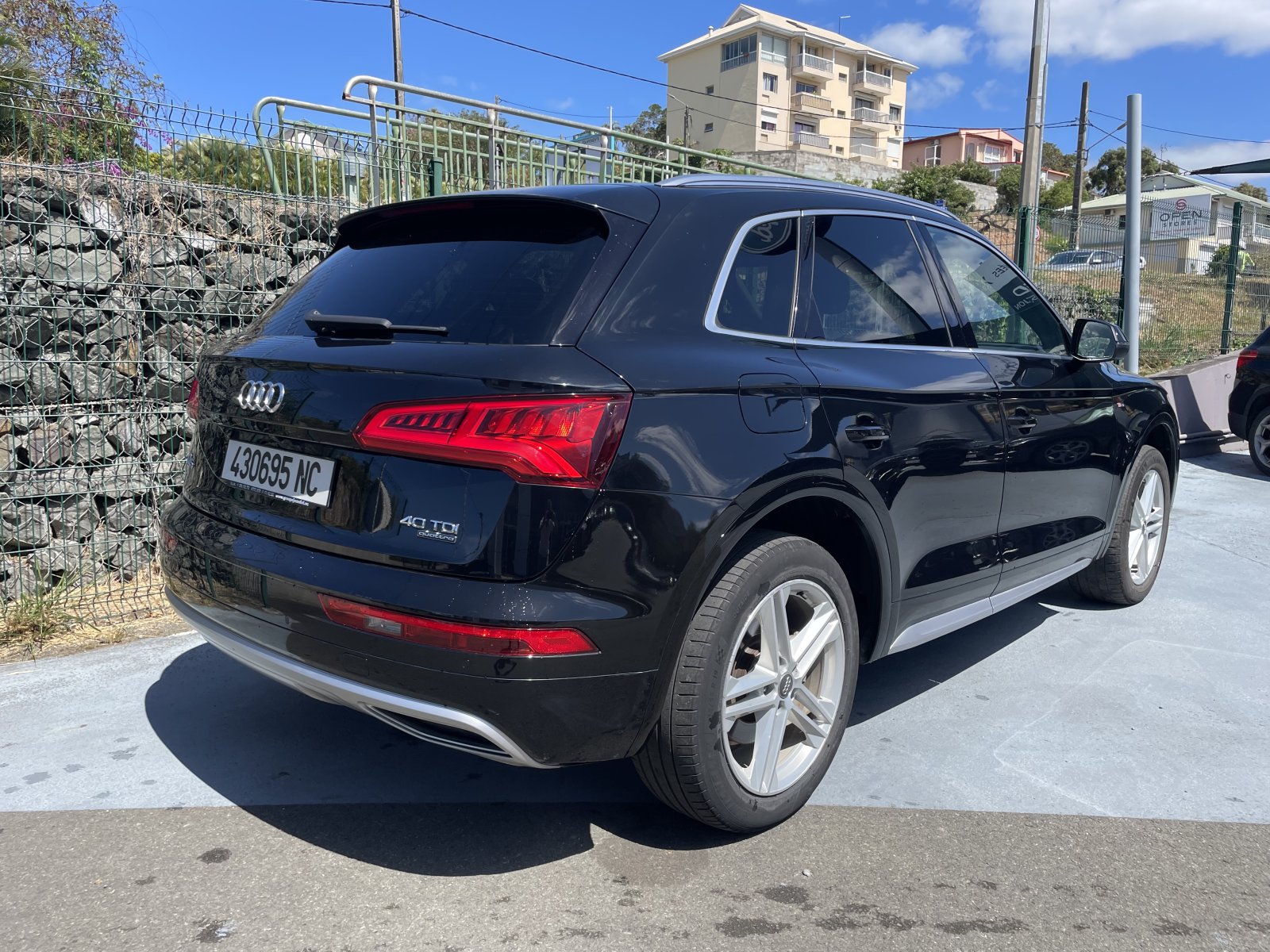 AUDI Q5 40 TDI S LINE 2.0L DSL 190CH BVA 4X4 d'occasion, photo 3