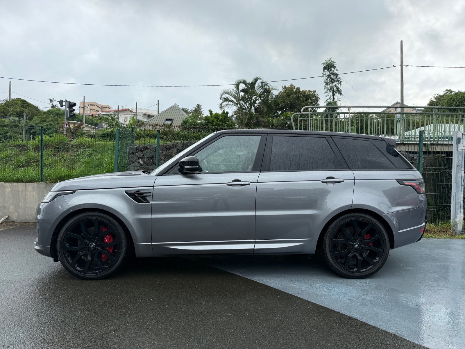 LAND ROVER RANGE ROVER RANGE SPORT HSE DYNAMIC 5.0L V8 ESS 525 CH BVA 4X4 d'occasion, photo 2
