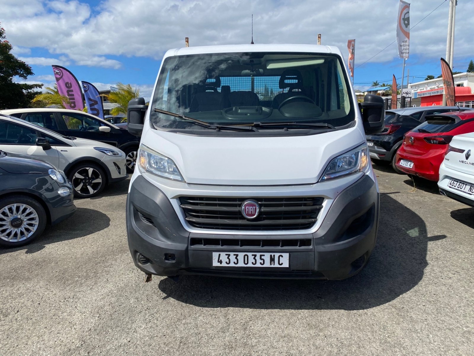 FIAT DUCATO PLAT/BENNE DUCATO DCAB TRIBENNE L3P4 7PLAC 2.3 DSL 130CH BVM d'occasion, photo 2