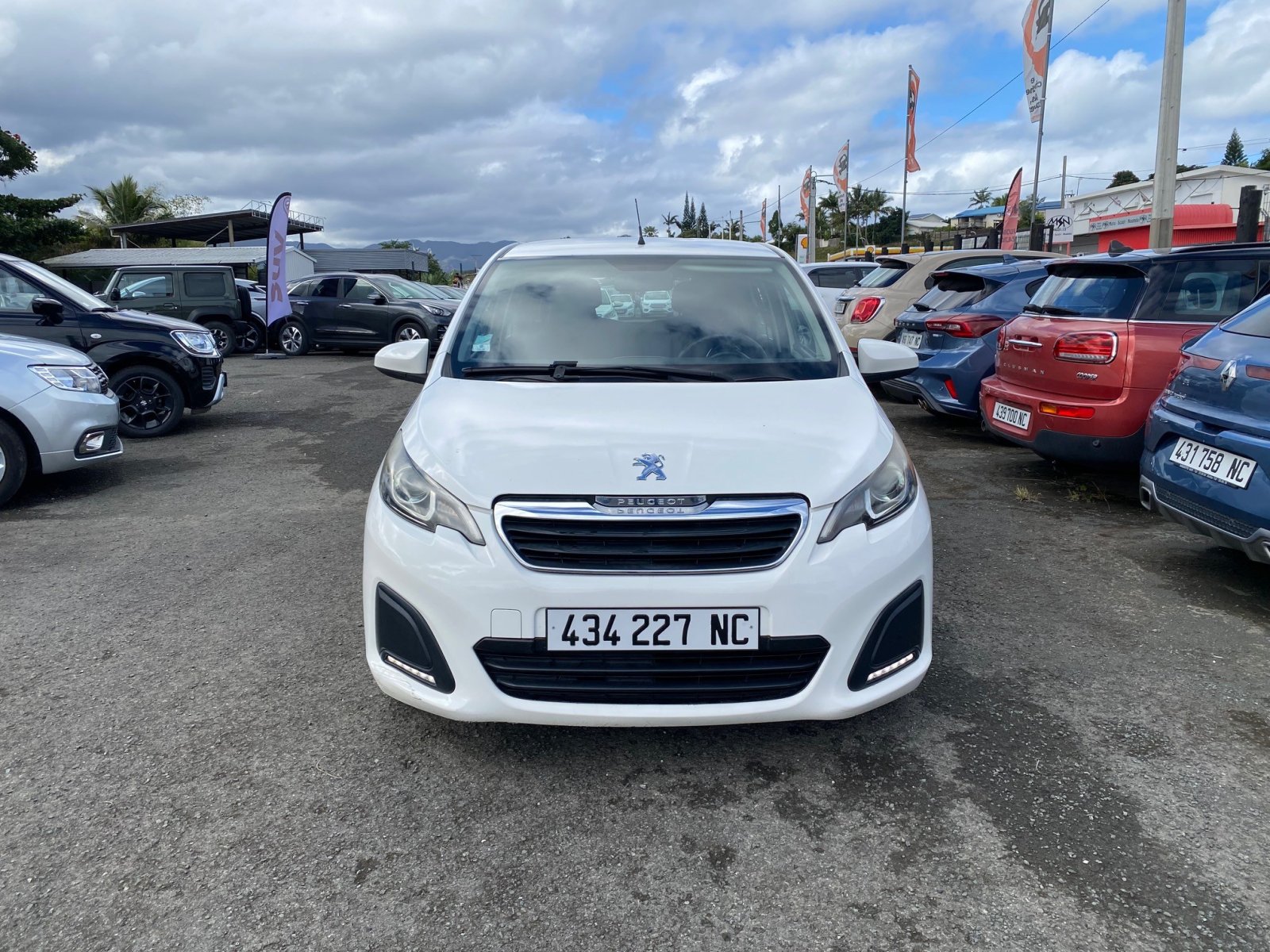 PEUGEOT 108 BVM d'occasion, photo 2