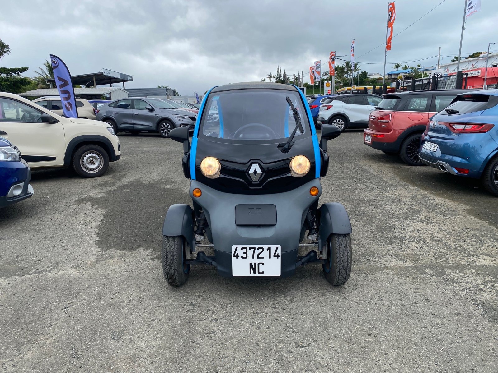 RENAULT TWIZY QUADRICYC.LOURD 17CH d'occasion, photo 2