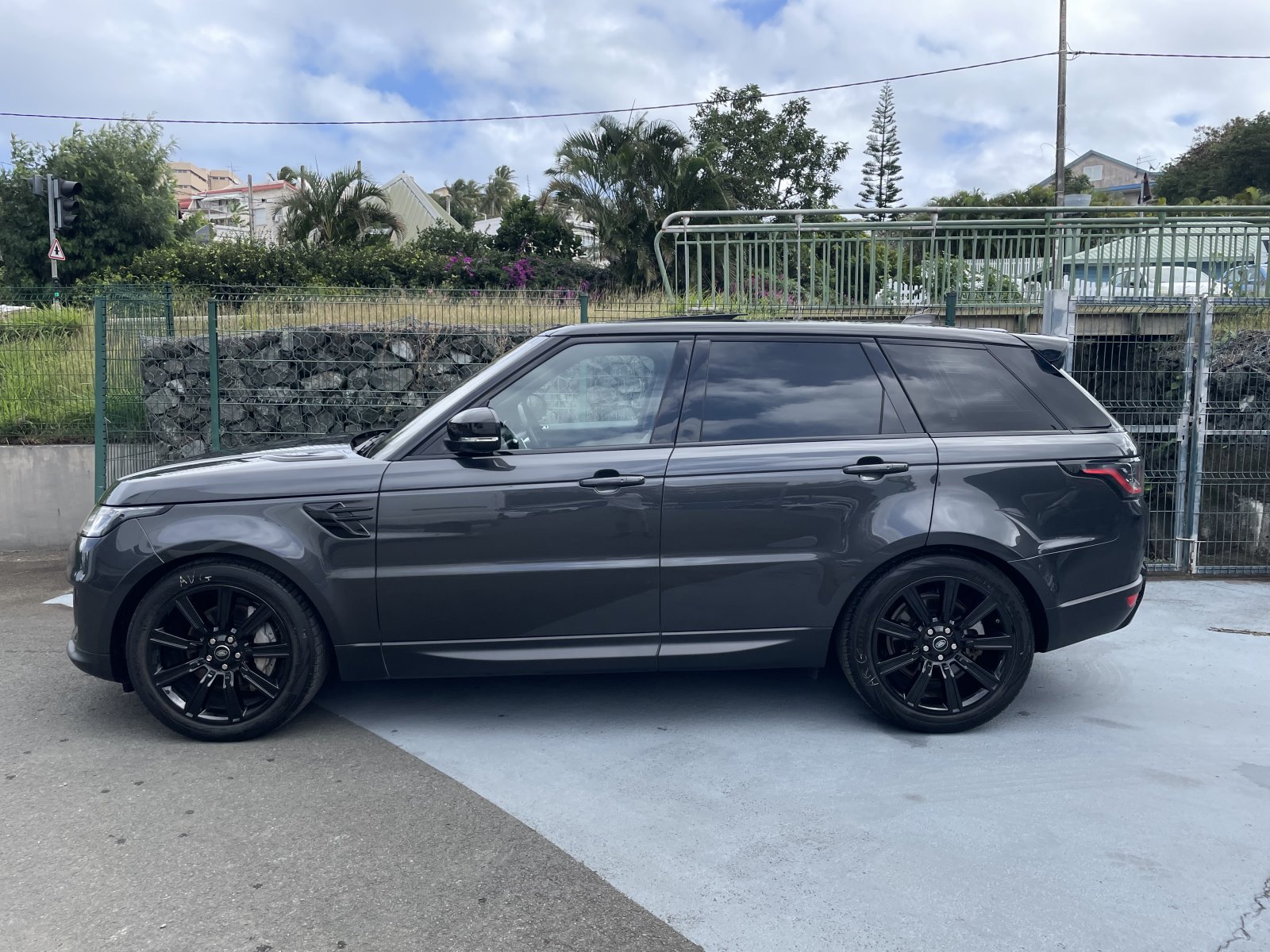 LAND ROVER RANGE ROVER SPORT 3.0L ESS 360CH BVA 4X4 d'occasion, photo 2
