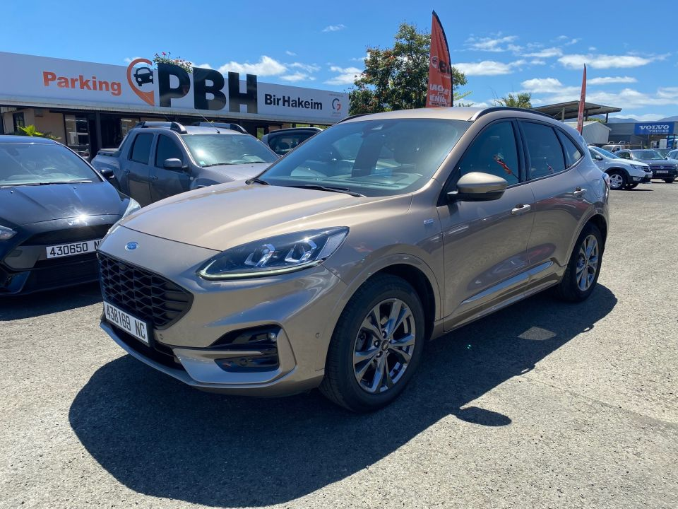 FORD KUGA ST LINE X 150 CH BVM6 d'occasion, vue principale