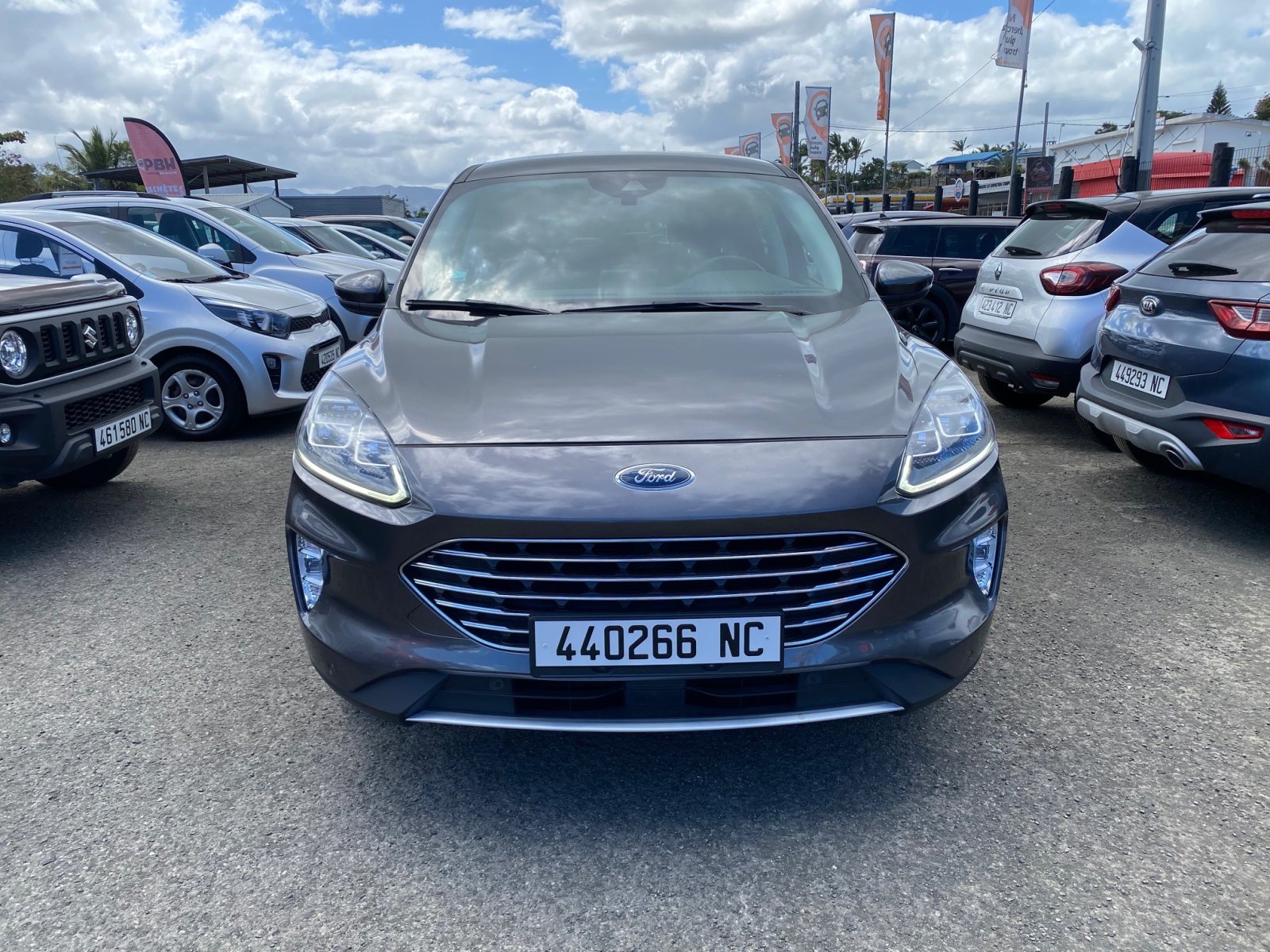 FORD KUGA TITANIUM 1.5L ESS 175CV BVA8 4X2 d'occasion, photo 2