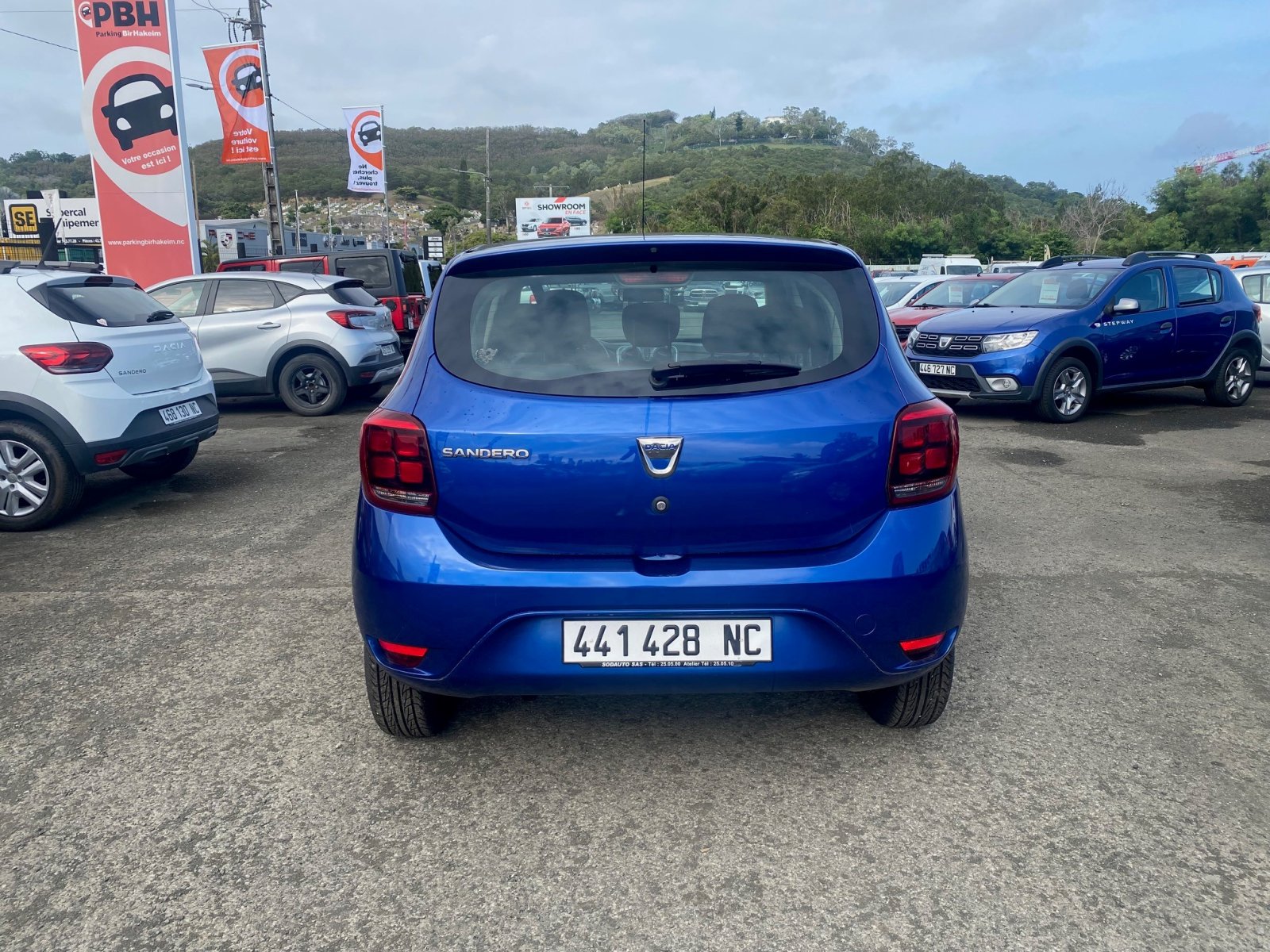 DACIA SANDERO AMBIANCE 1.6 85CH d'occasion, photo 3