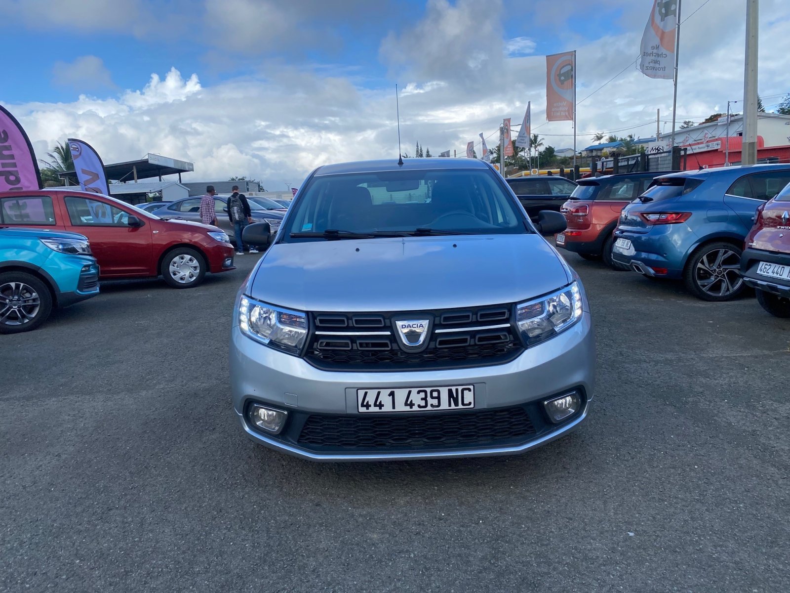 DACIA SANDERO AMBIANCE 1.6 85CH d'occasion, photo 2