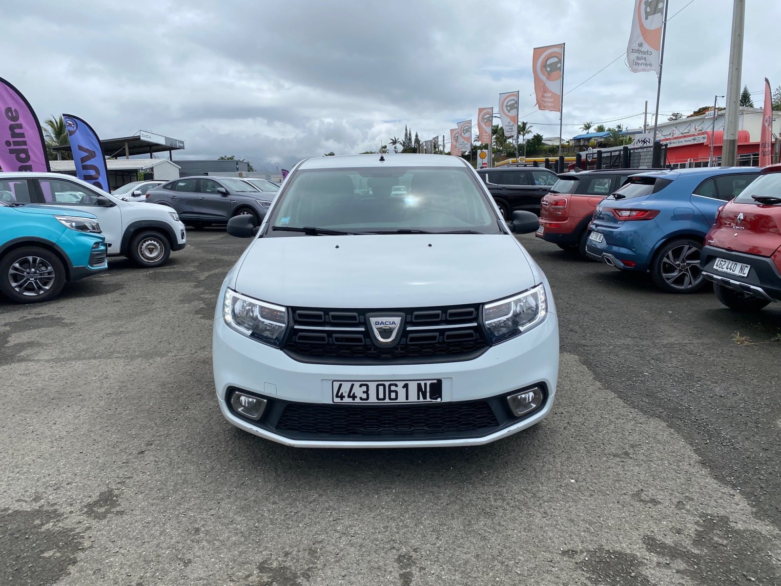 DACIA SANDERO AMBIANCE 1.6 85CH d'occasion, photo 2