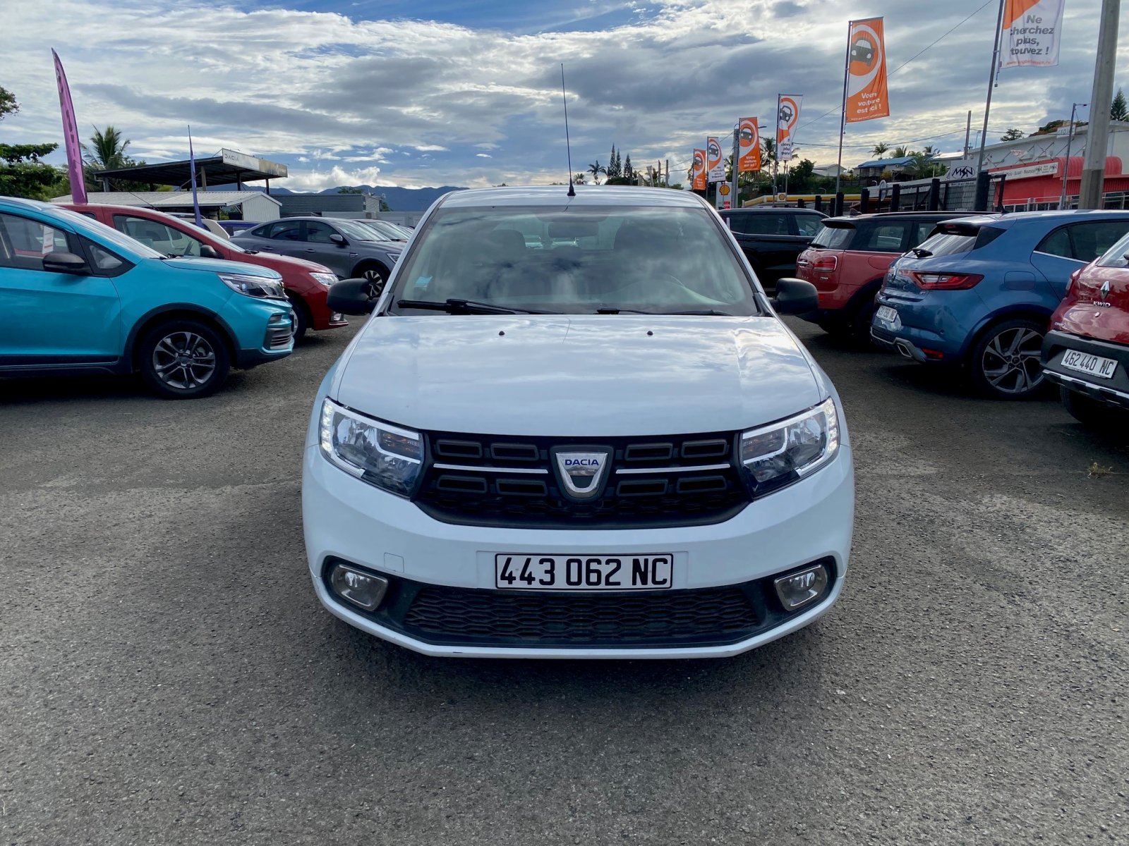 DACIA SANDERO AMBIANCE 1.6 85CH d'occasion, photo 2