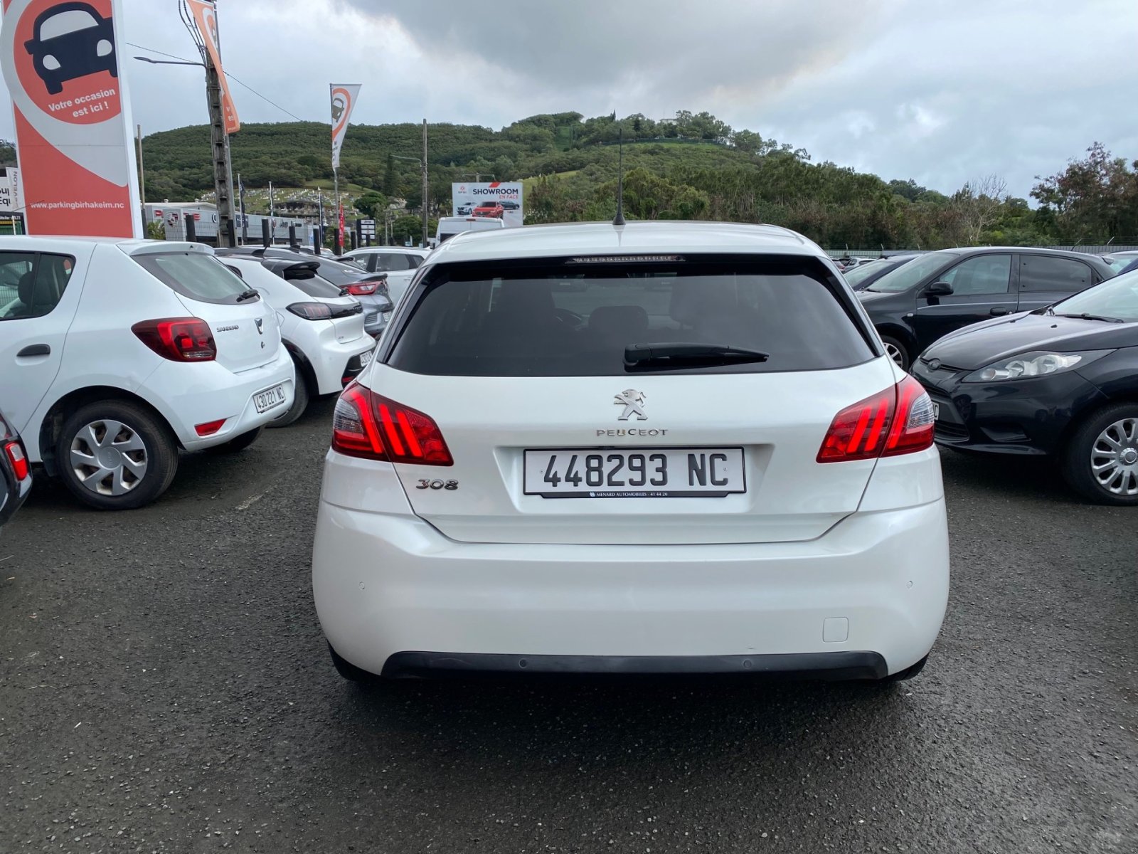 PEUGEOT 308 ALLURE 1.2 130CV BVA d'occasion, photo 3
