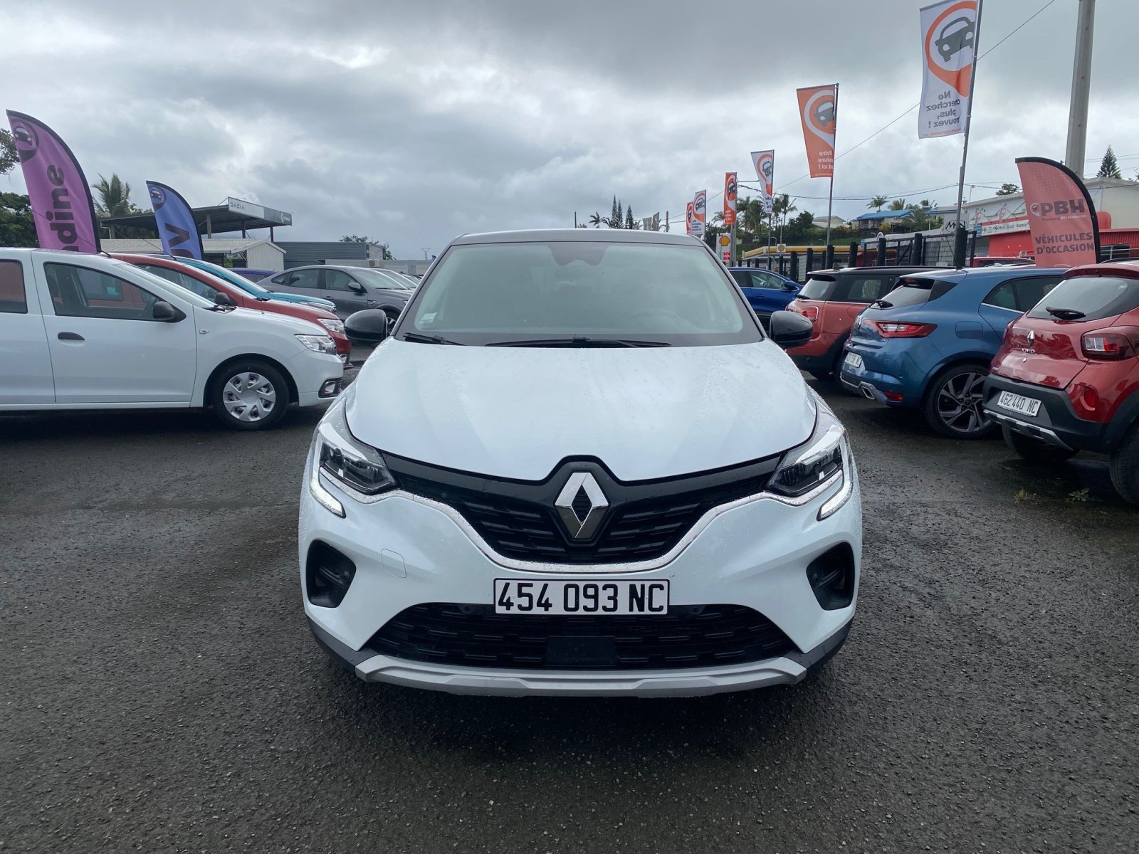 RENAULT CAPTUR MHEV ZEN BVA d'occasion, photo 2