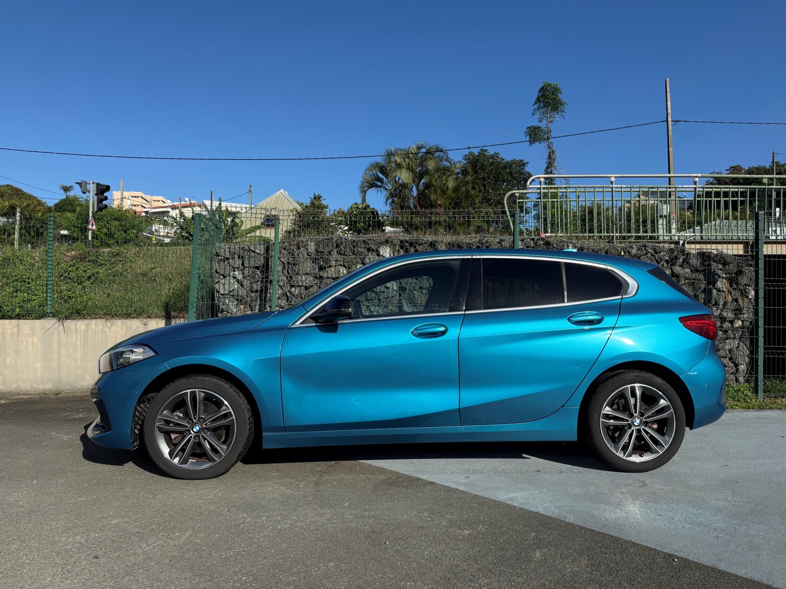 BMW SERIE 1 118 I d'occasion, photo 2