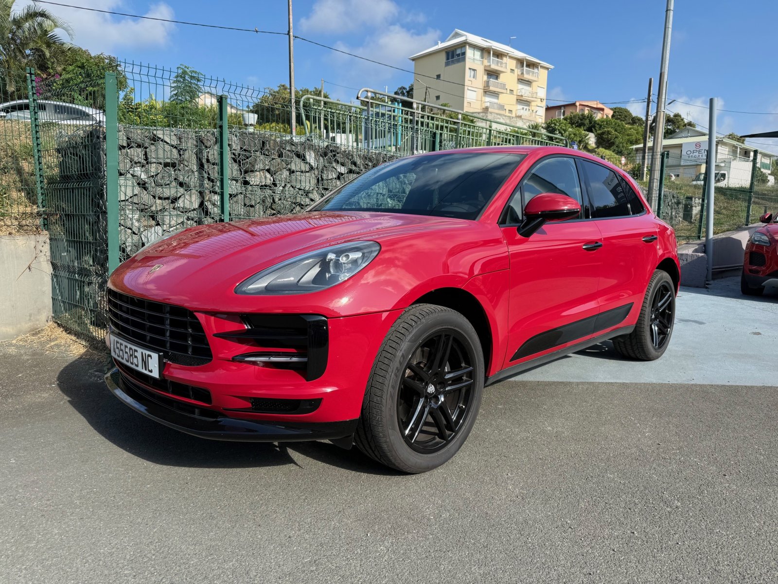 PORSCHE MACAN 2 2.0L ESS 245CH BVA 4X4 d'occasion, vue principale
