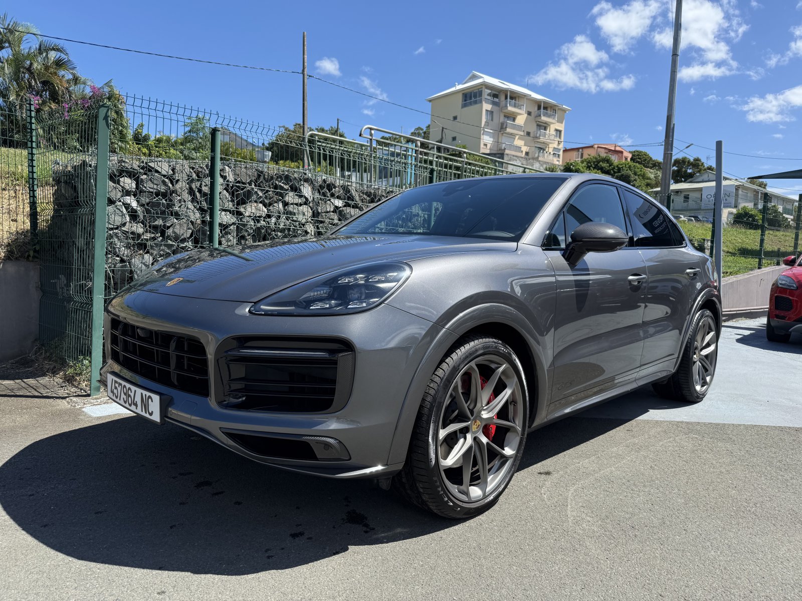 PORSCHE CAYENNE CC GTS 4.0L V8 460CH BVA 4X4 d'occasion, vue principale