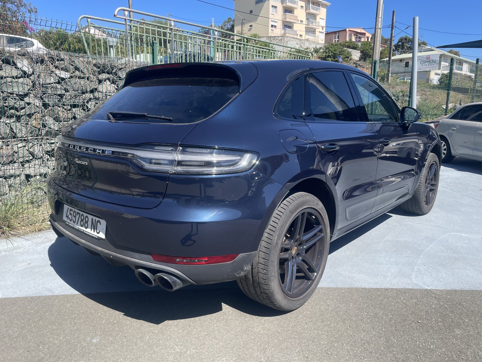 PORSCHE MACAN 2 2.0L ESS 245CH BVA 4X4 d'occasion, photo 3