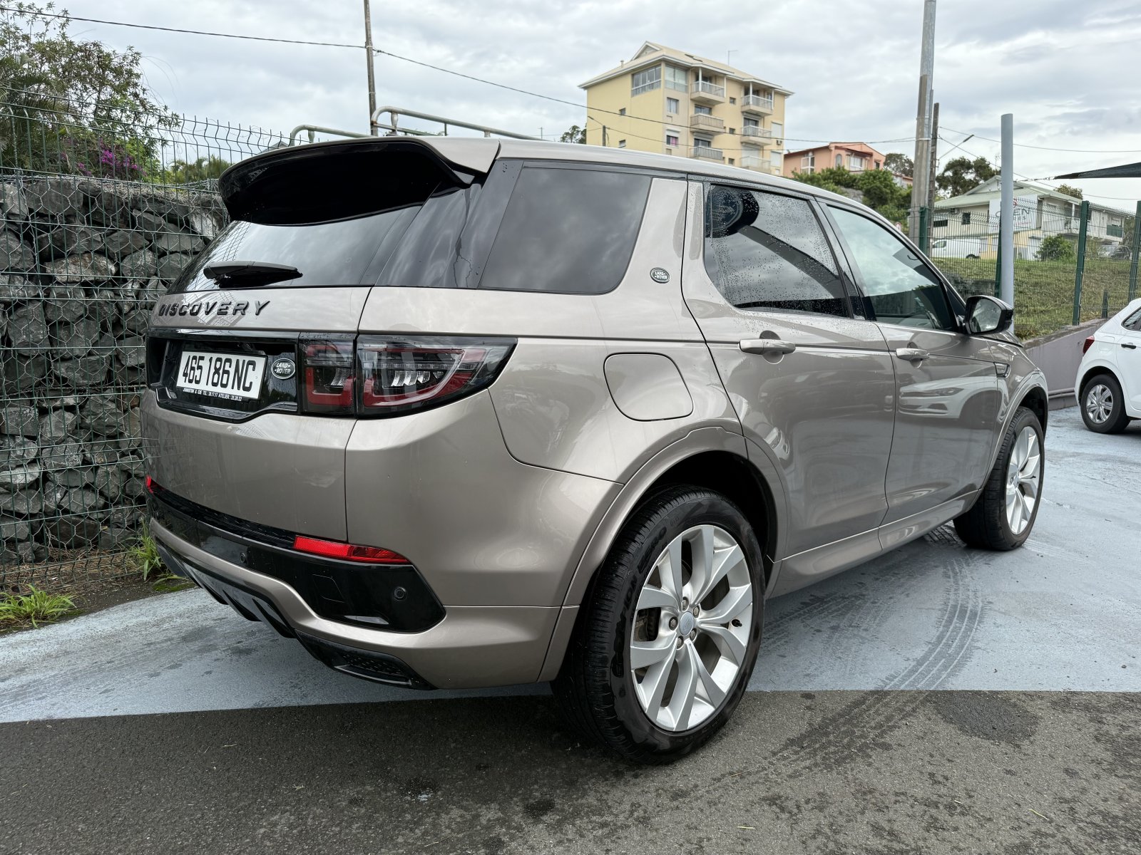 LAND ROVER DISCOVERY SPORT R-DYNAMIC S MHEV 2.0L DIES 204 CH d'occasion, photo 3