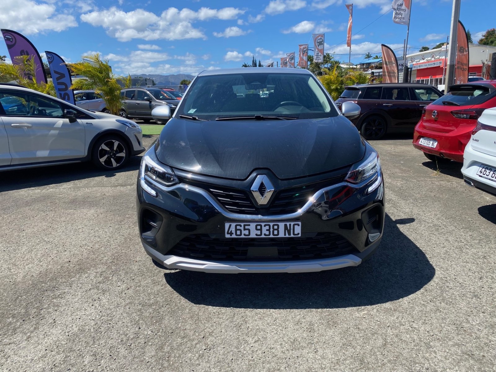 RENAULT CAPTUR ZEN ONE 1,3L ESS 140CH BVA d'occasion, photo 2