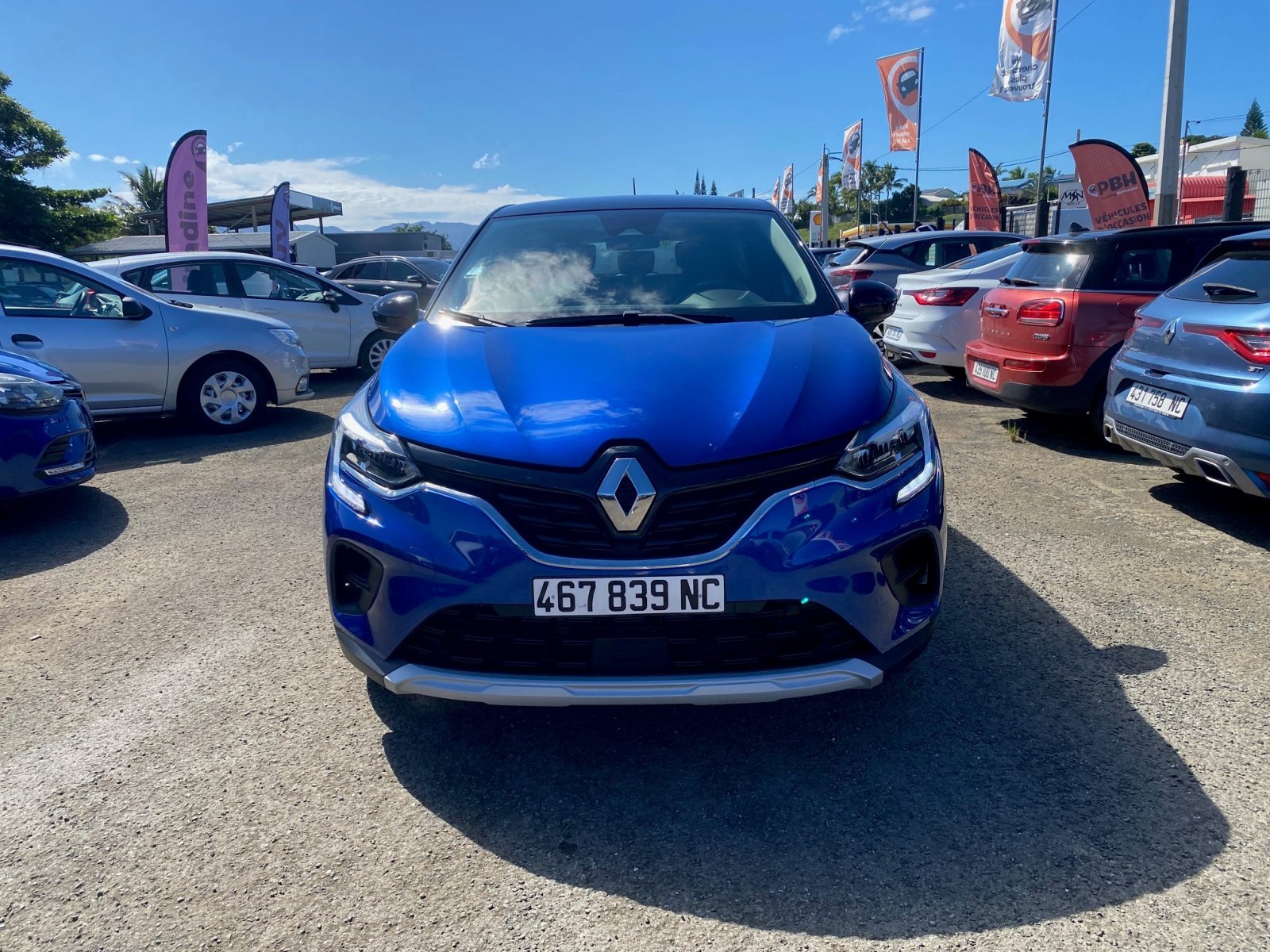 RENAULT CAPTUR ZEN ONE 1,3L ESS 140CH BVM BITON d'occasion, photo 2