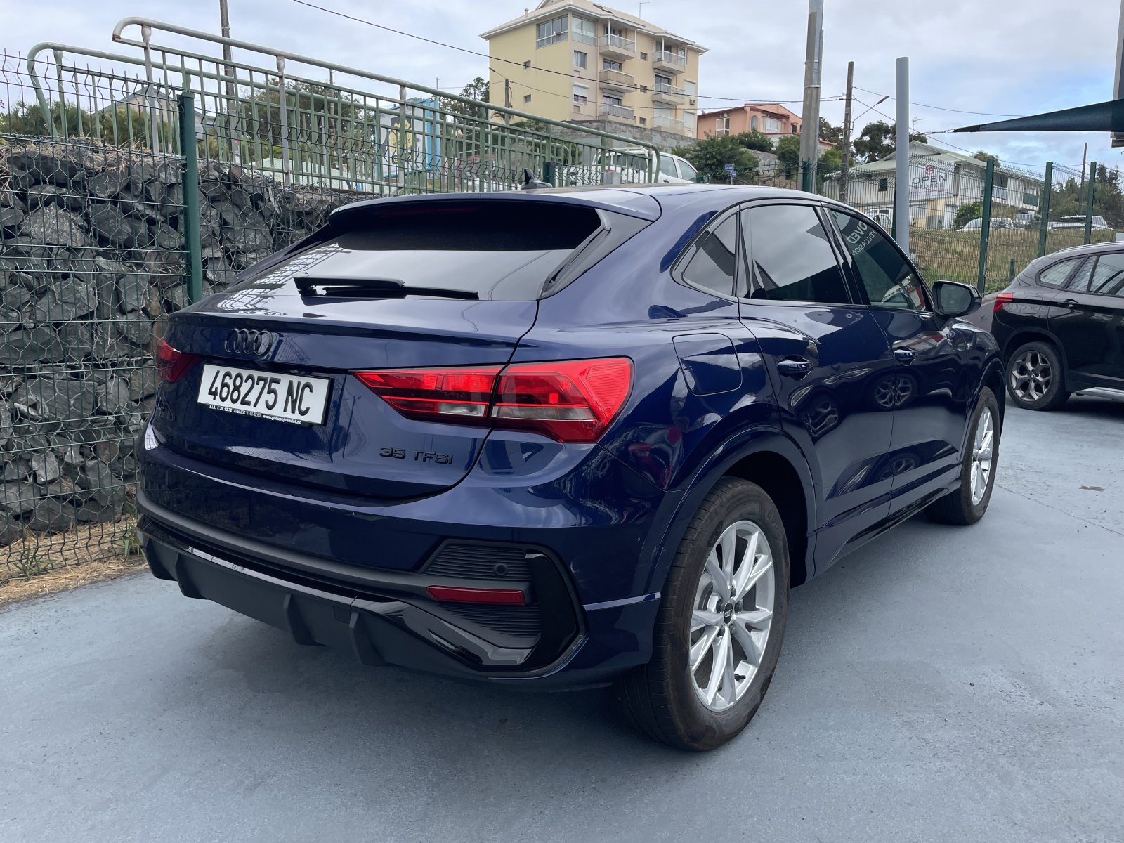 AUDI Q3 SPORTBACK DESIGN 1.5L ESS 150CH BVA 4X2 d'occasion, photo 3