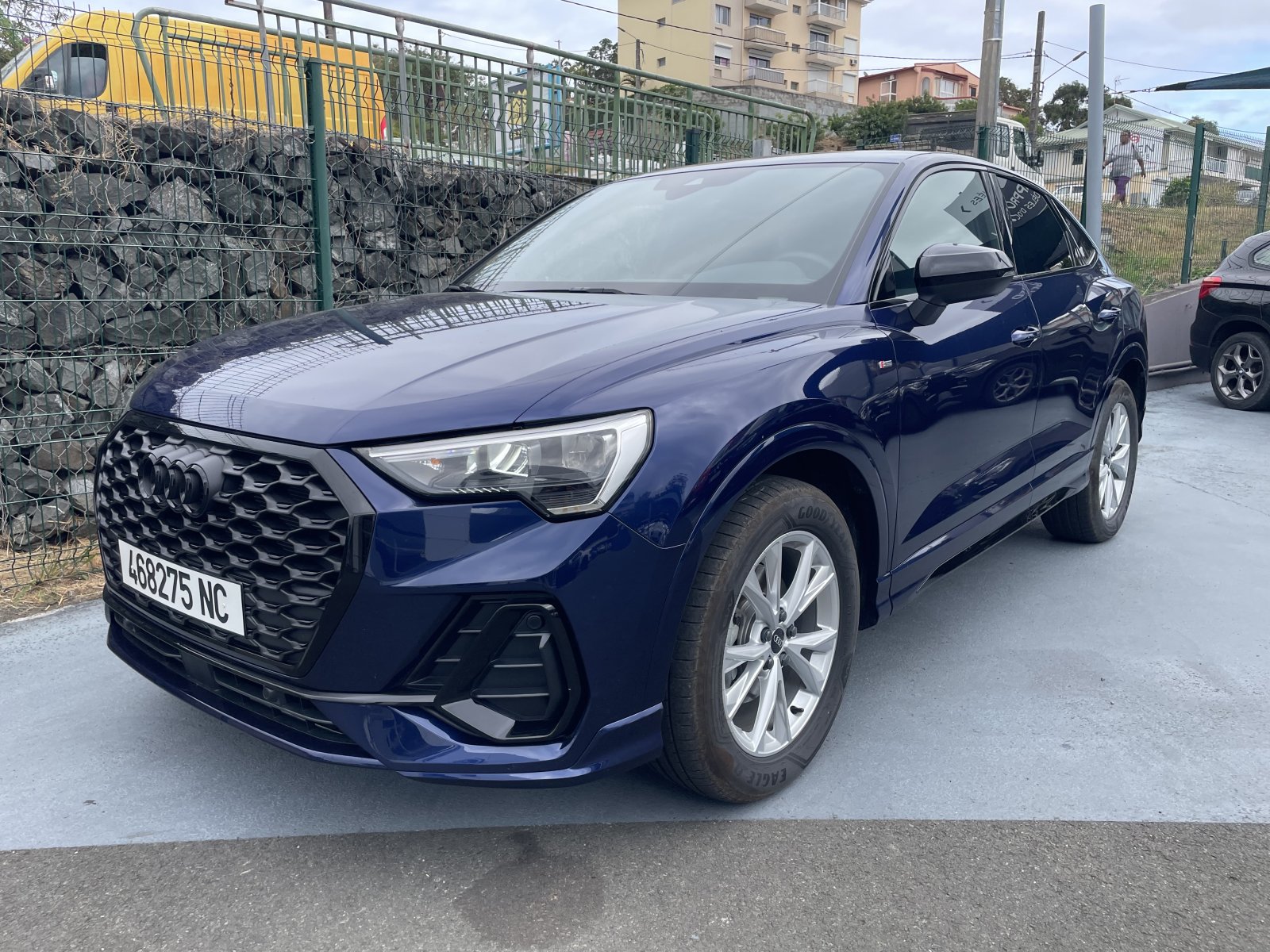 AUDI Q3 SPORTBACK DESIGN 1.5L ESS 150CH BVA 4X2 d'occasion, vue principale