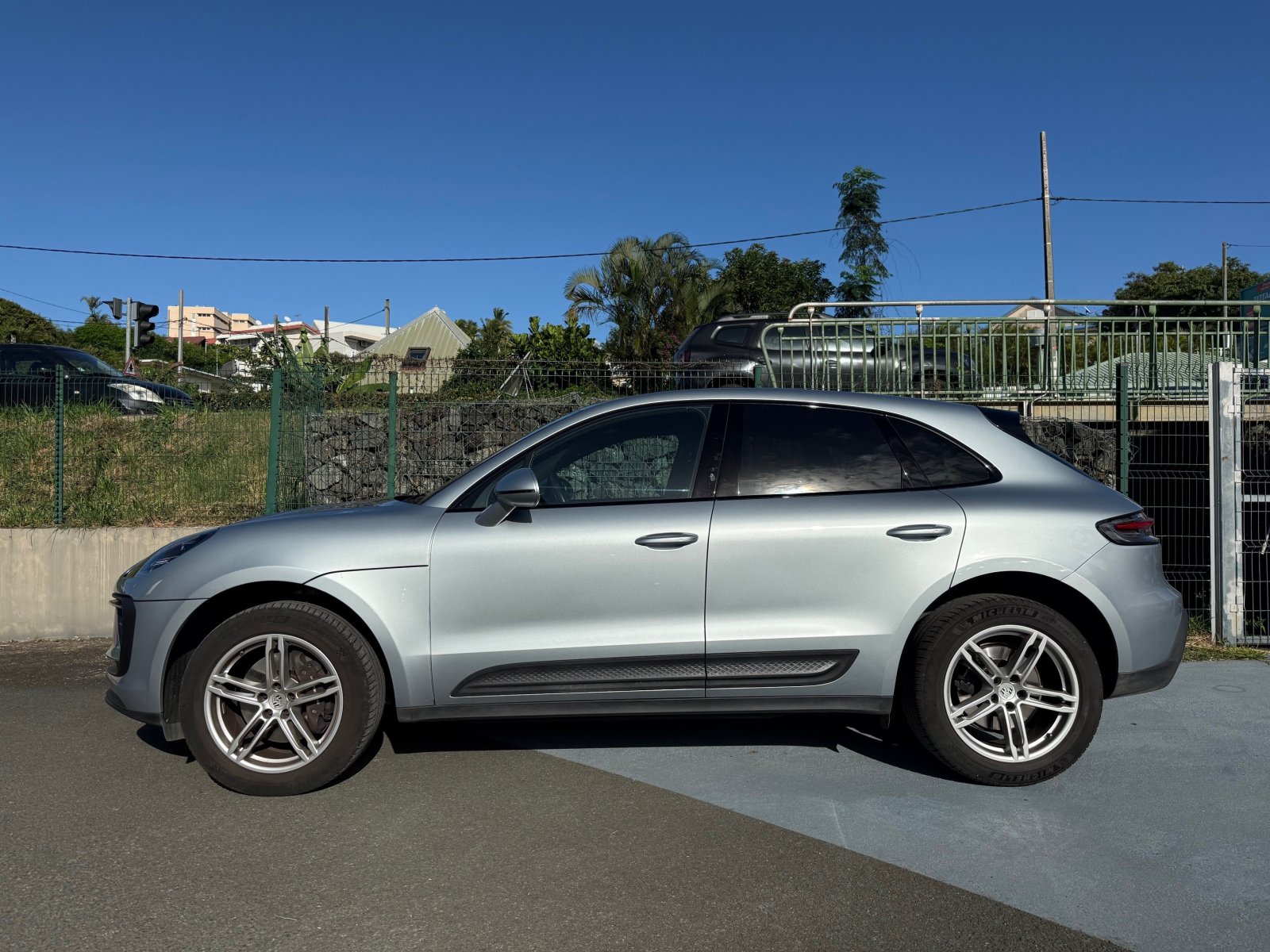 PORSCHE MACAN 3 2.0L ESS 265CH BVA 4X4 d'occasion, photo 2