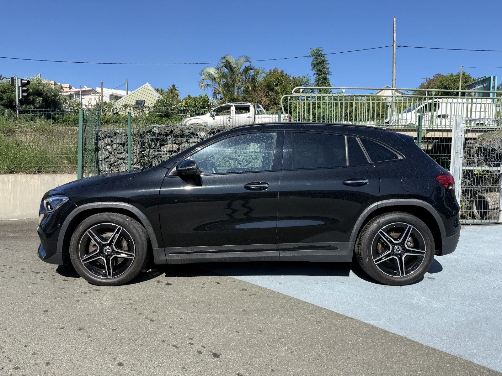 MERCEDES BENZ CLASSE GLA 250 AMG LINE  2.0 d'occasion, photo 2