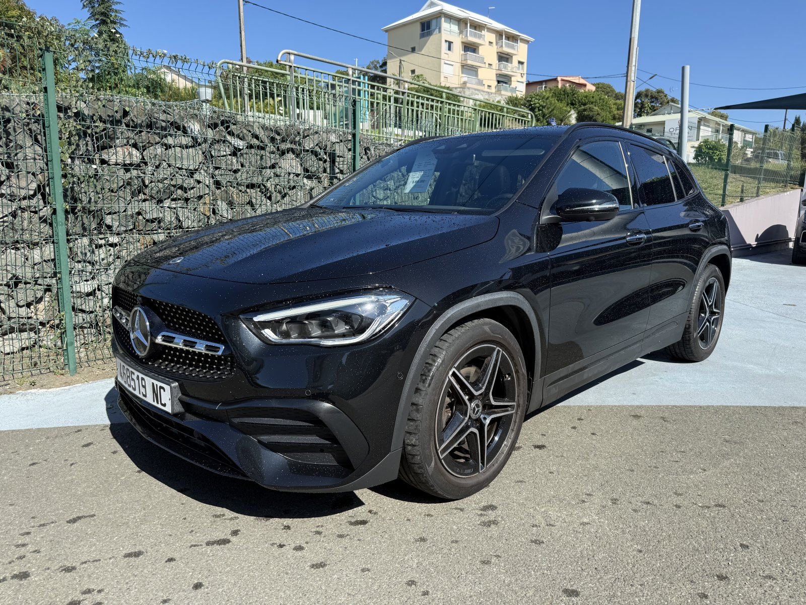 MERCEDES BENZ CLASSE GLA 250 AMG LINE  2.0 d'occasion, vue principale